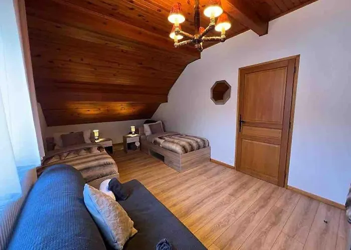 Evasion Et Prázdninový dům